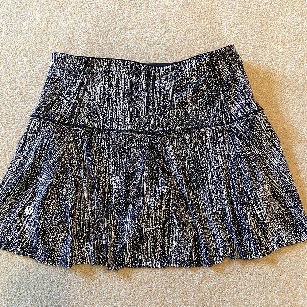 Lululemon skort